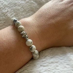 White Howlite Lucky Elephant Bracelet